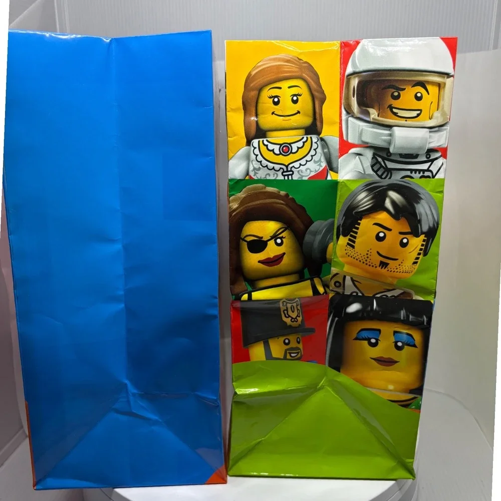LEGOLAND California Resort The LEGO Movie World Souvenir Shopping‎ Bags Set of 2